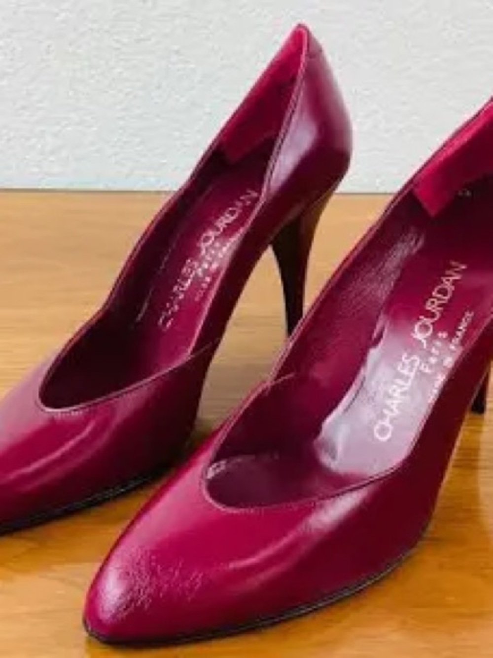Vintage 1980s CHARLES JOURDAN FUCHSIA Pink Leather High Heel Shoes EUC